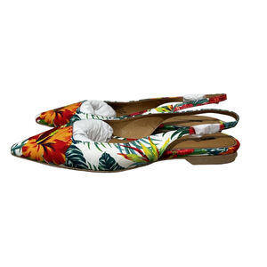 New in box Matiko Lori Slingbacks Hawaiian Print size 39 (8.5) women’s